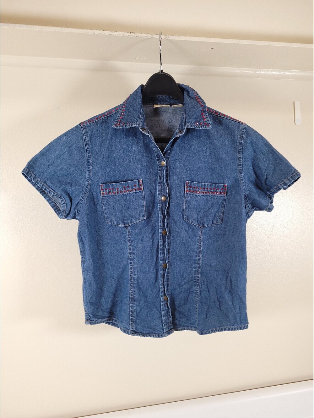 St johns bay denim short sleeve snap shirt womens Medium bedazzled western